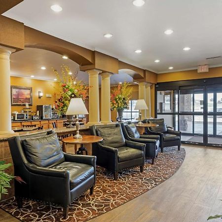 Best Western Plus Red River Inn Clarendon Luaran gambar