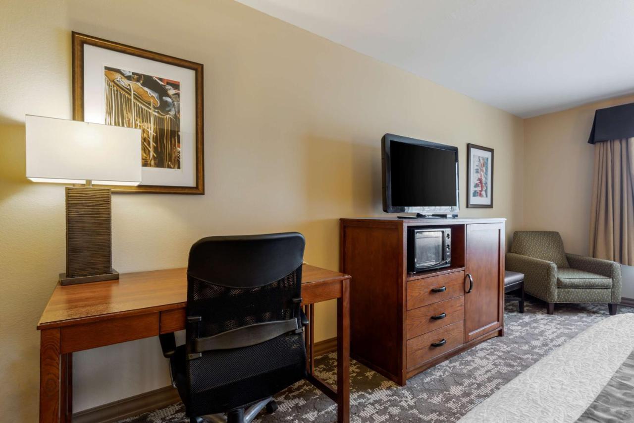 Best Western Plus Red River Inn Clarendon Luaran gambar