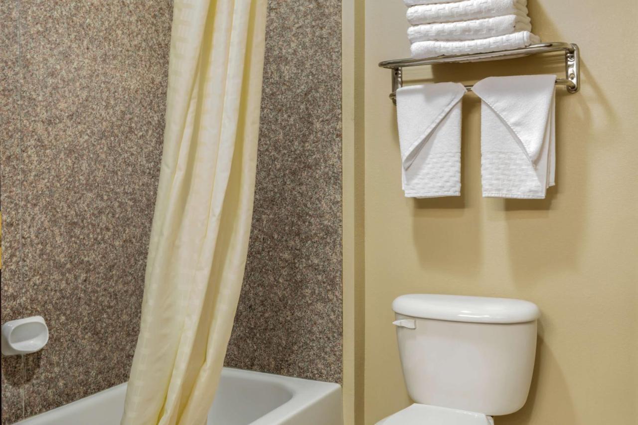 Best Western Plus Red River Inn Clarendon Luaran gambar