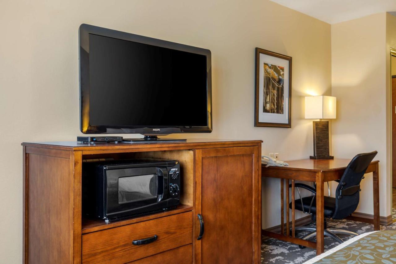 Best Western Plus Red River Inn Clarendon Luaran gambar