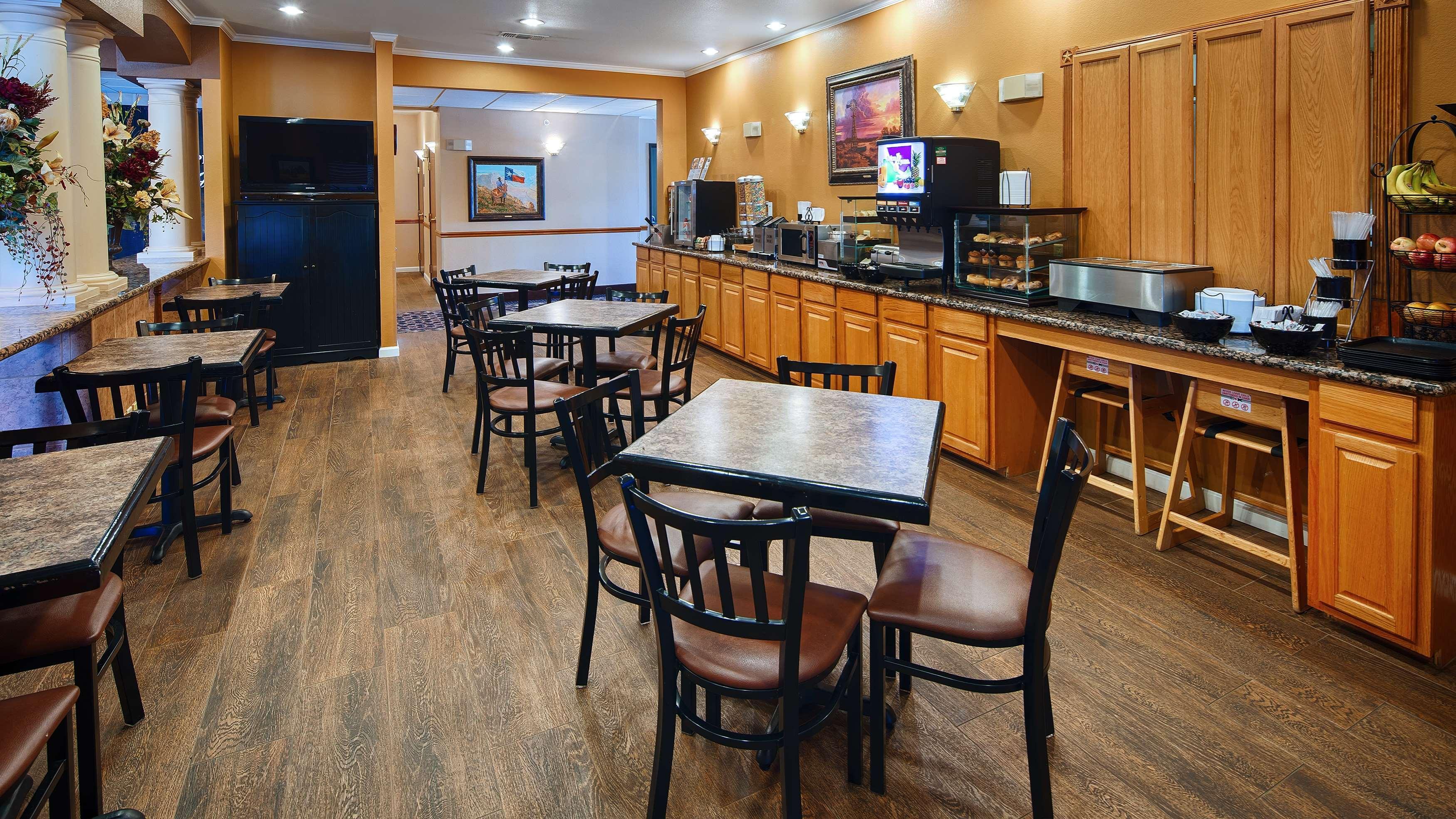 Best Western Plus Red River Inn Clarendon Luaran gambar