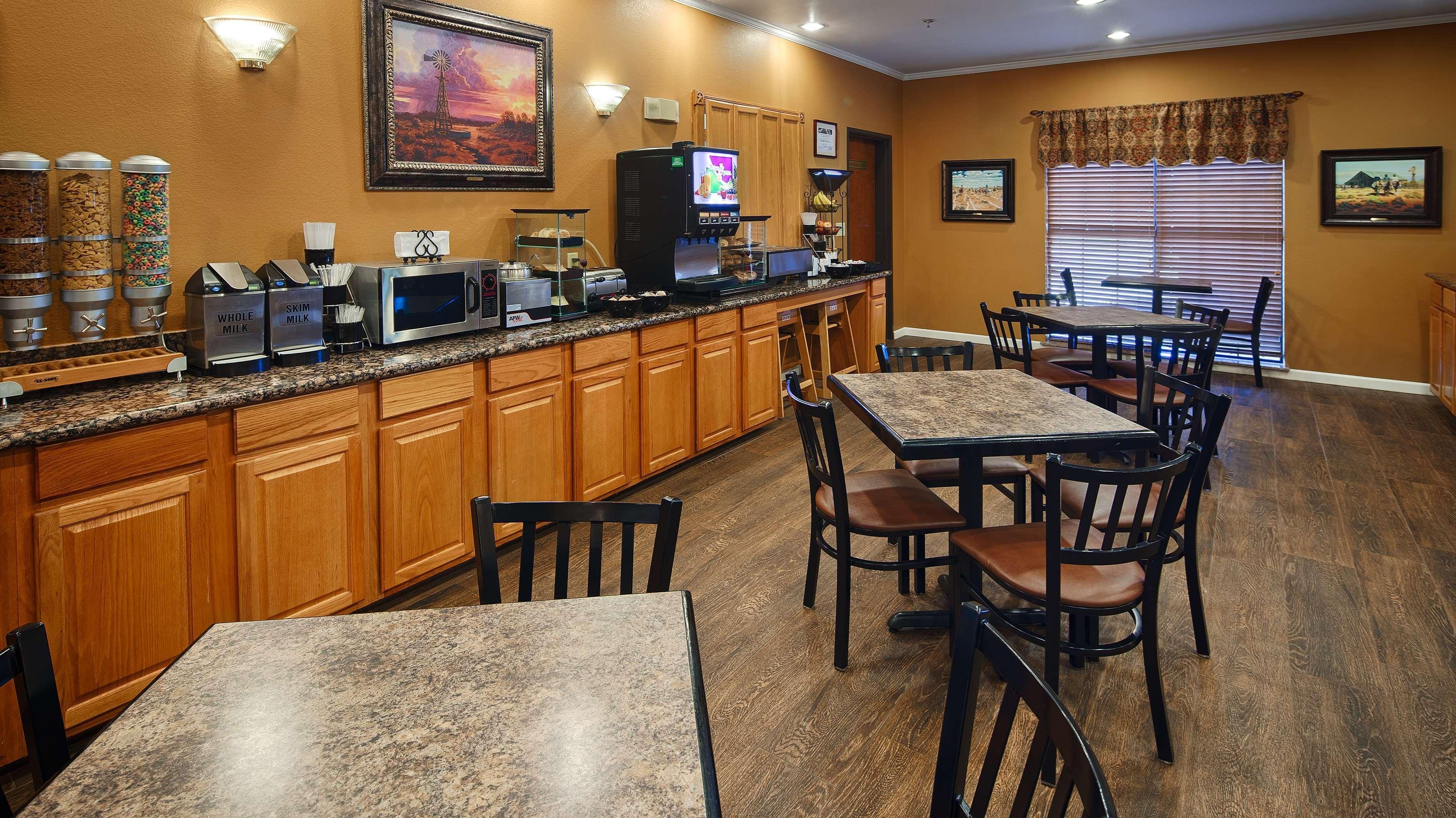 Best Western Plus Red River Inn Clarendon Luaran gambar