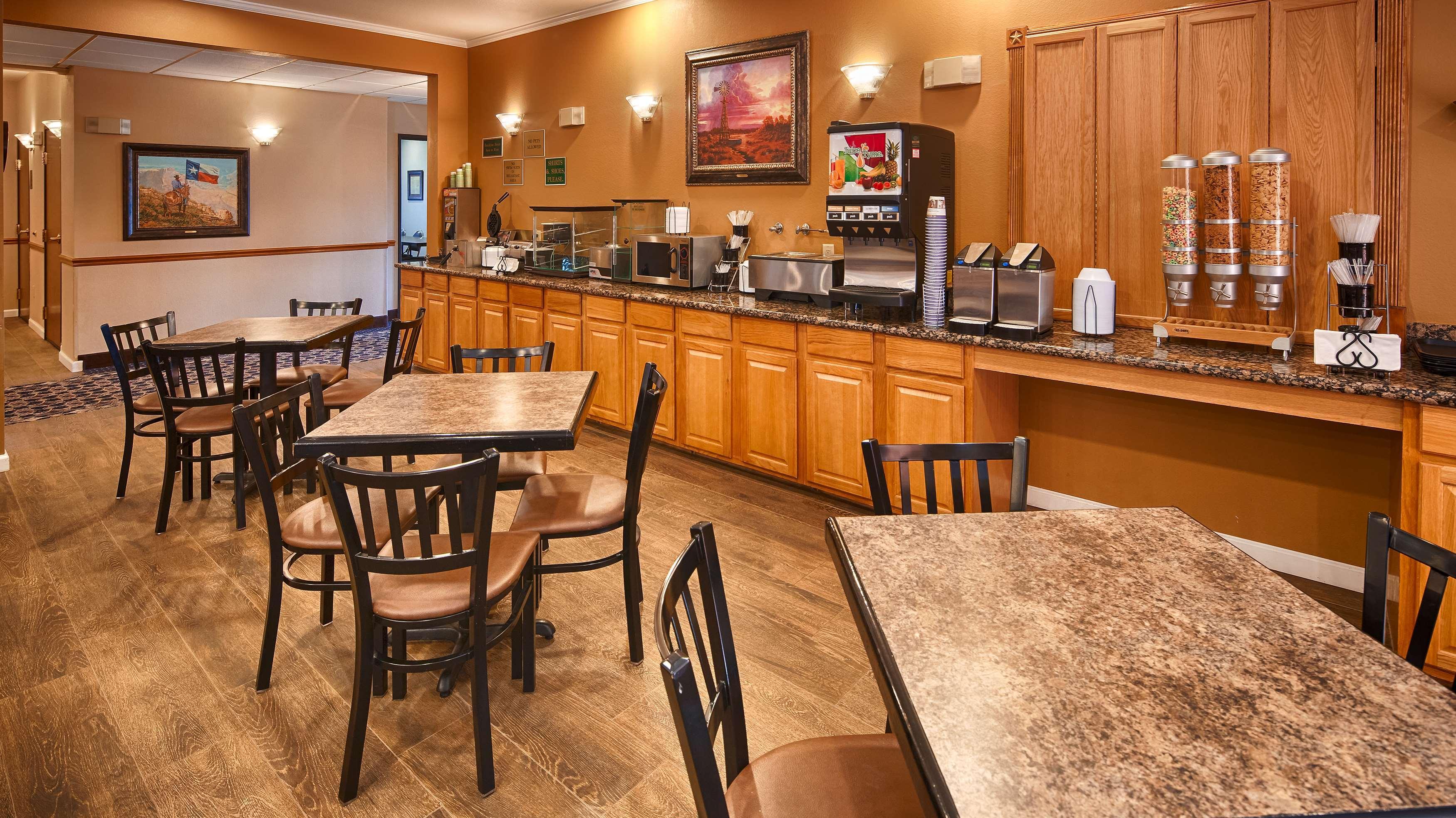 Best Western Plus Red River Inn Clarendon Luaran gambar