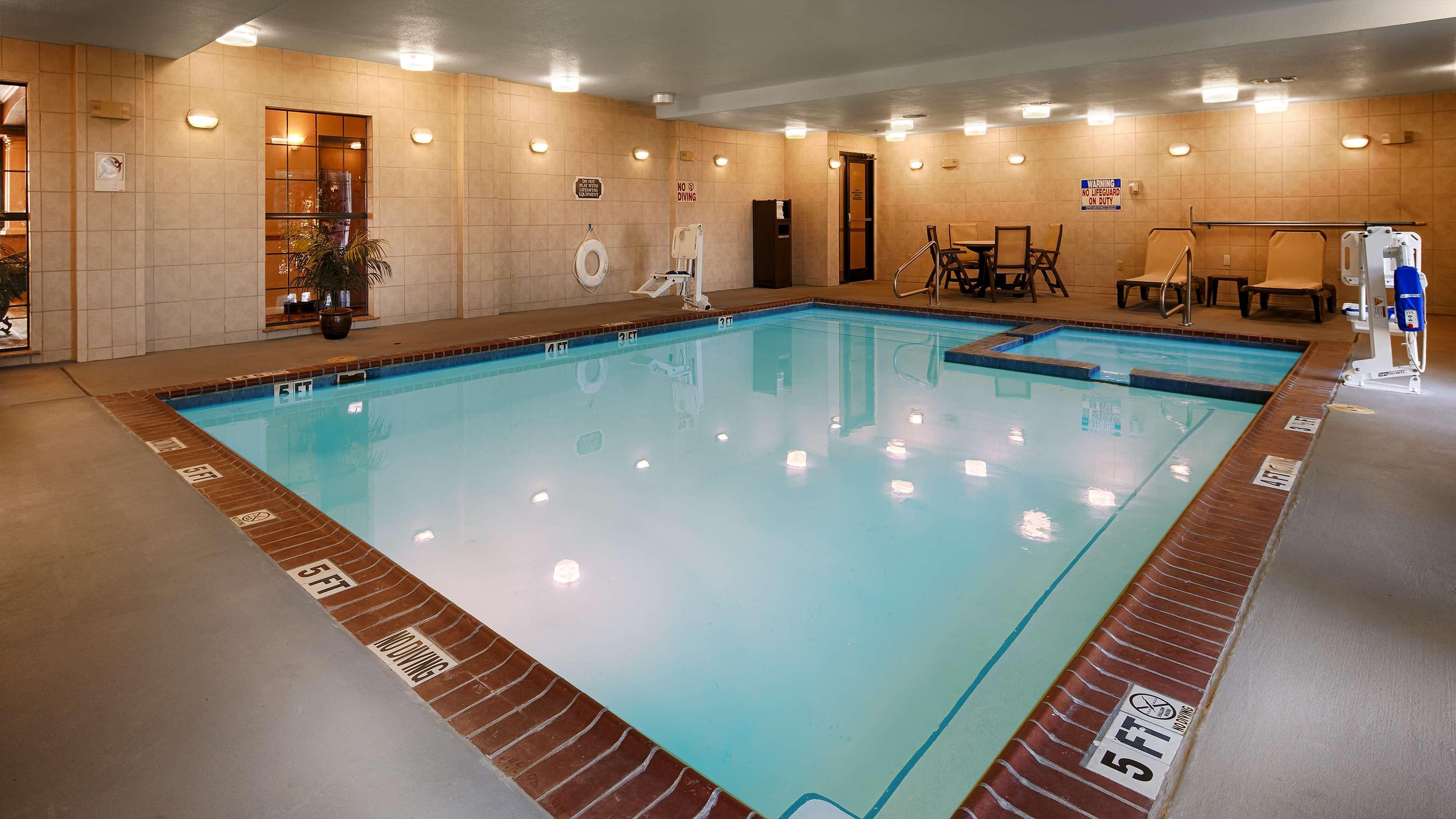 Best Western Plus Red River Inn Clarendon Luaran gambar