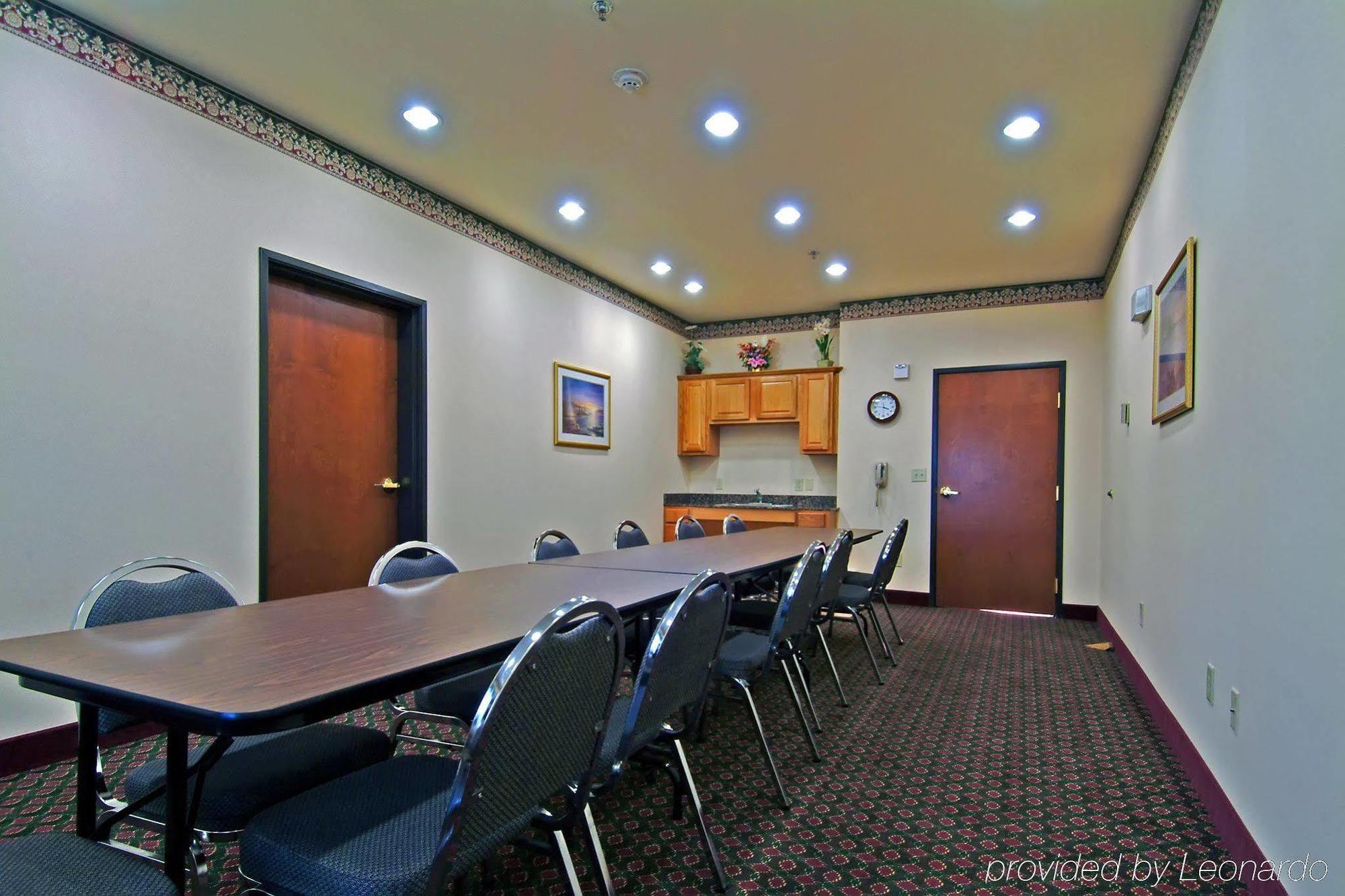 Best Western Plus Red River Inn Clarendon Kemudahan gambar